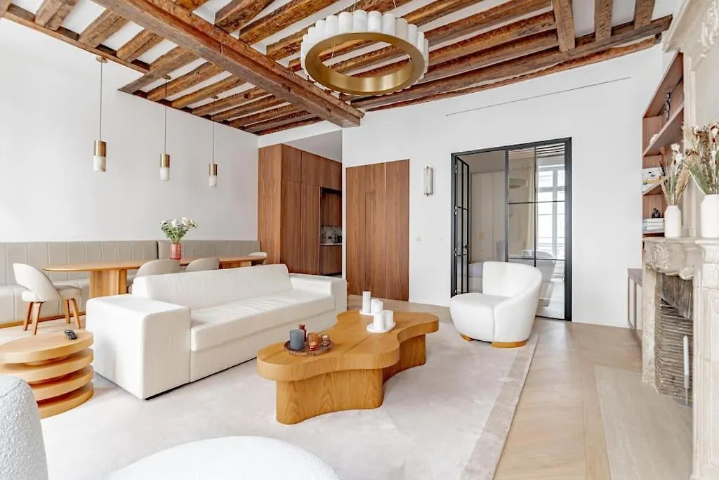 Stylish Rue Des Rosiers Gem Brand New 2-Bedr Apartment Paris France